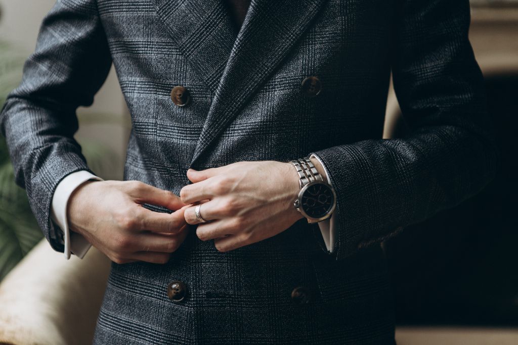 仕立ての良いスーツ